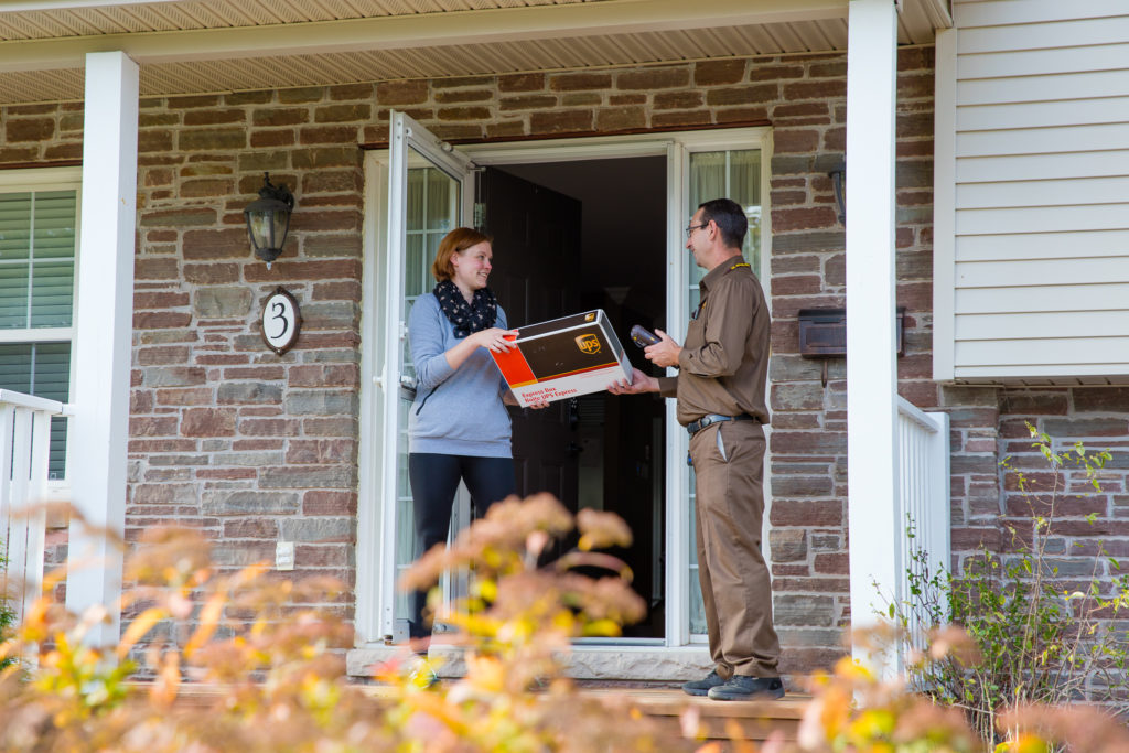 UPS is the first integrated carrier to offer Saturday residential delivery in Canada as a general service, setting the benchmark for speed and reliability.
