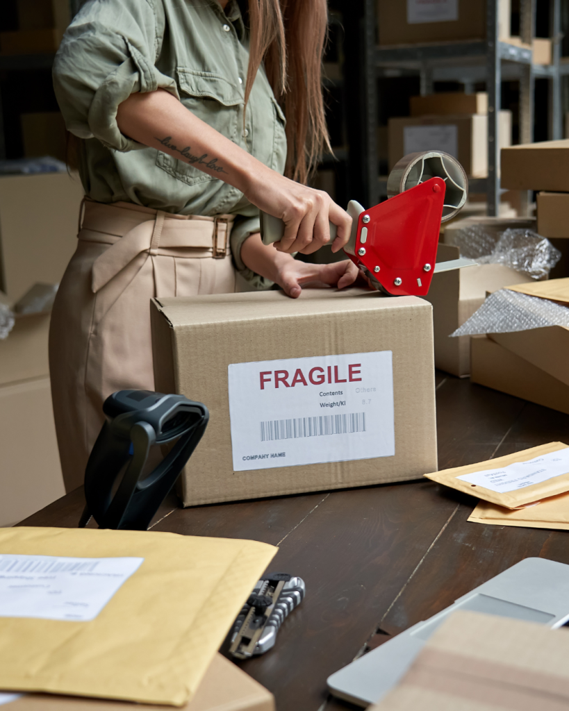 packing ecommerce package